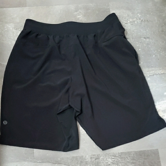 Lululemon T.H.E. Short 9" *Linerless. Black. Men Size M. - Picture 8 of 12